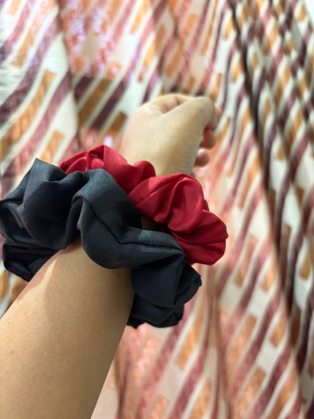 RB Shoppers Satin Scrunchie Combo – Black & Red (Pack of 2)